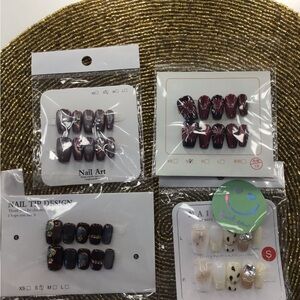 Assorted Press-On Nails Size Small
